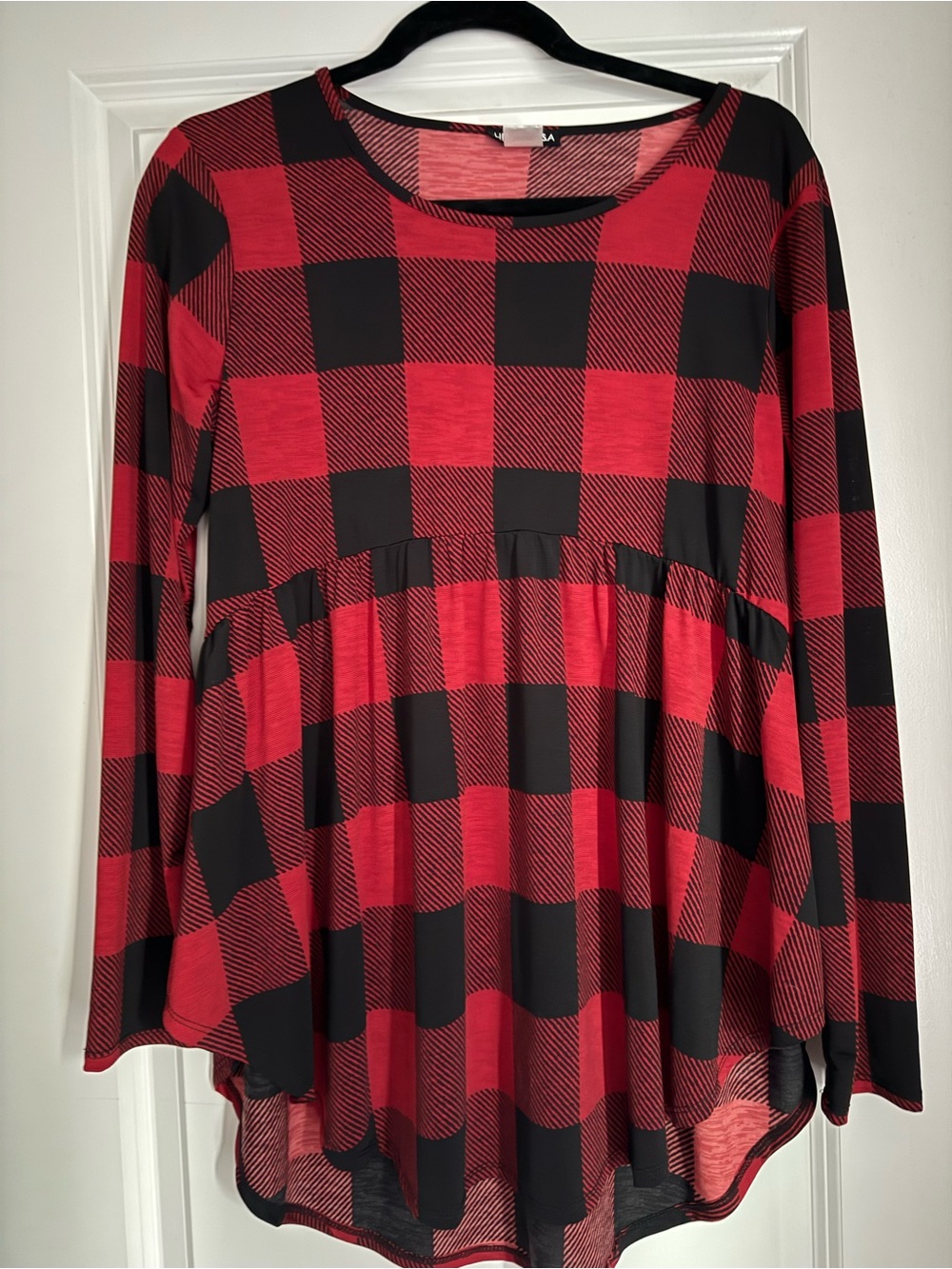 Lightweight plaid tunic top